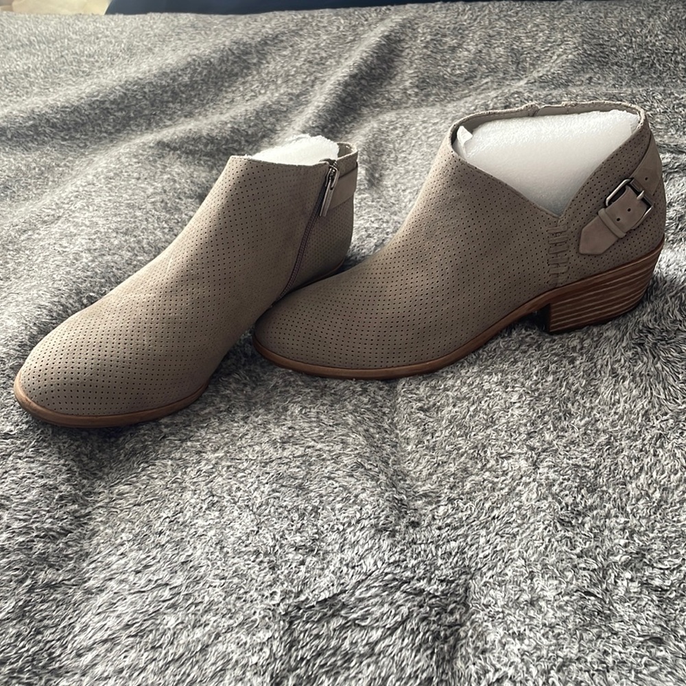 Vince Camuto Suede Booties With Buckle and Zipper. (NEVER WORN)